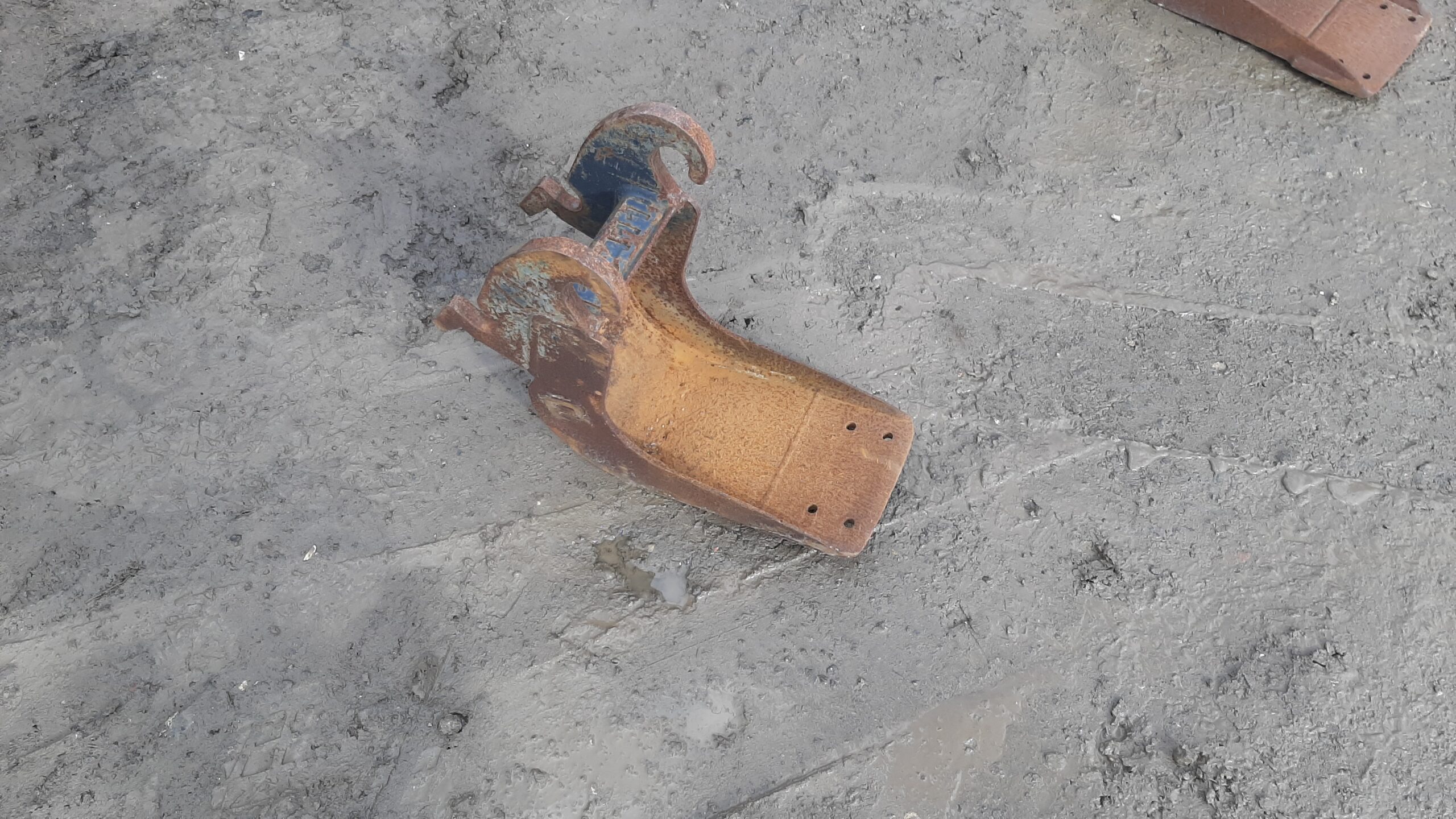 20220215_123907 0,23m CW05 Baggerlöffel, Tieflöffel, Lehmlöffel, gebraucht