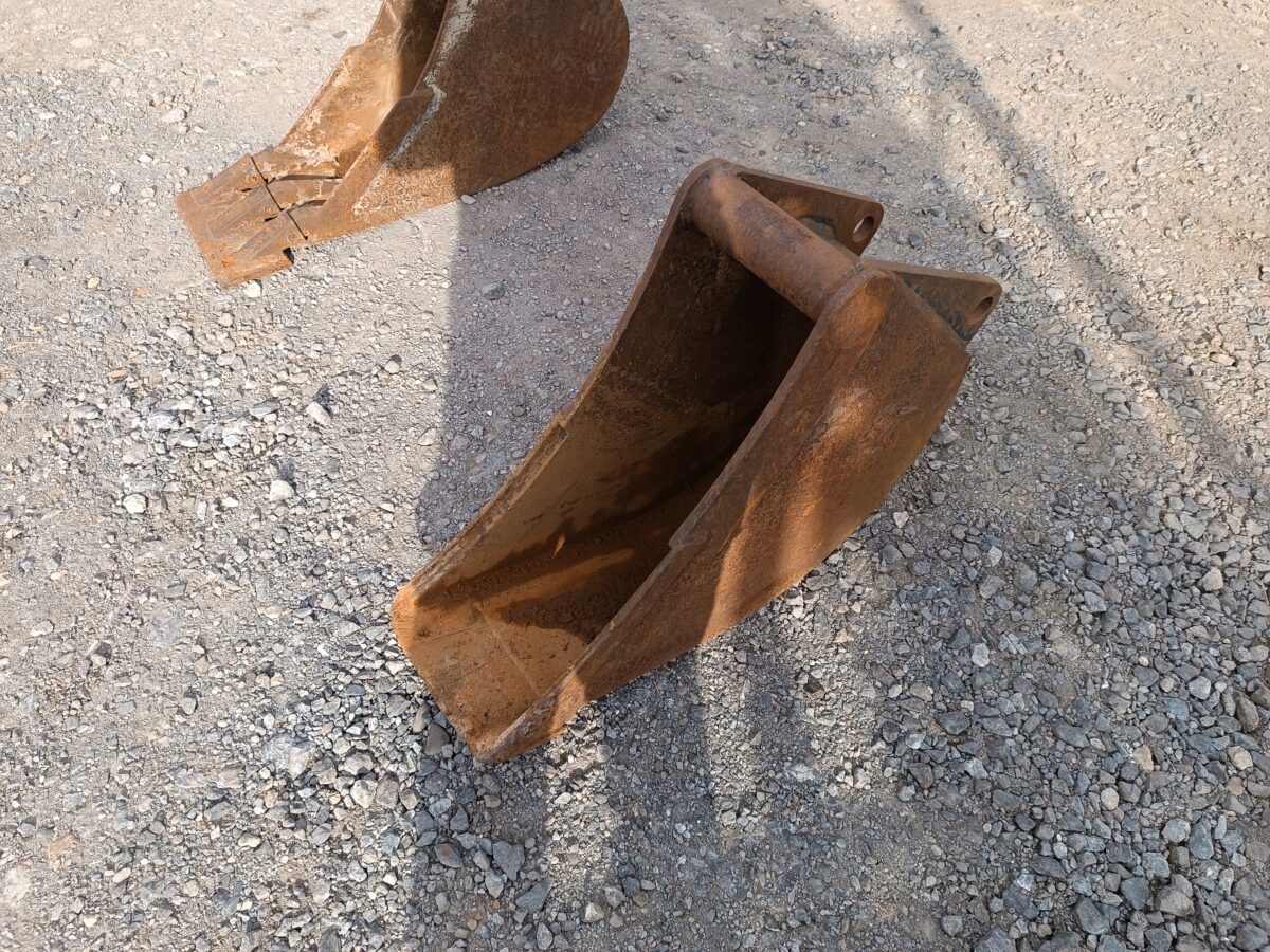 0,30m HR18 Baggerlöffel, Baggerschaufel, Tieflöffel, gebraucht